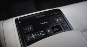 Lexus ES300 - local